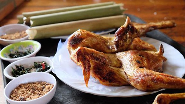 Nhà hàng Hương Rừng - Cơm lam, gà nướng đậm chất Tây Nguyên