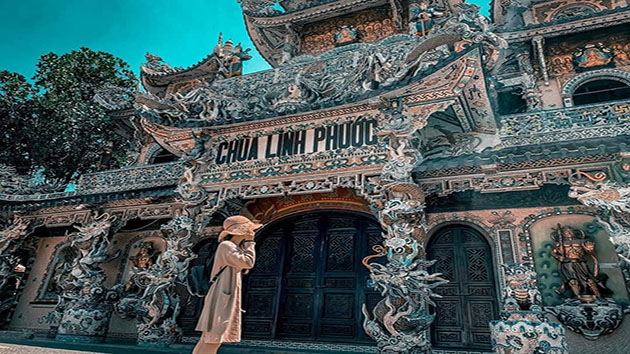Chùa Ve Chai - Ngôi chùa đang nắm giữa 11 kỷ lục Việt Nam