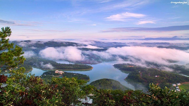 Đỉnh Pinhatt - Địa điểm săn mây đậm chất Đà Lạt